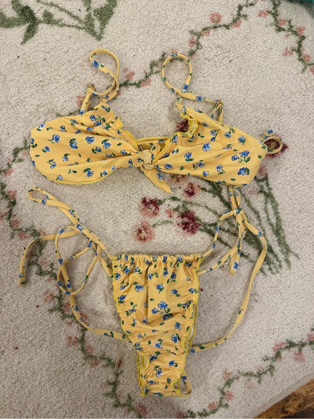 Frankie’s Bikinis